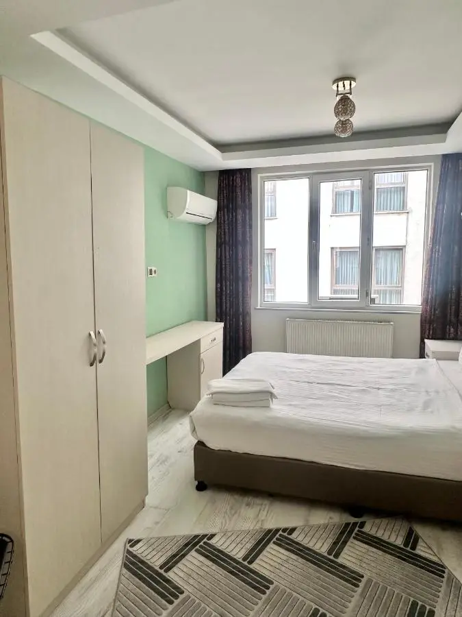 taksim white family suites