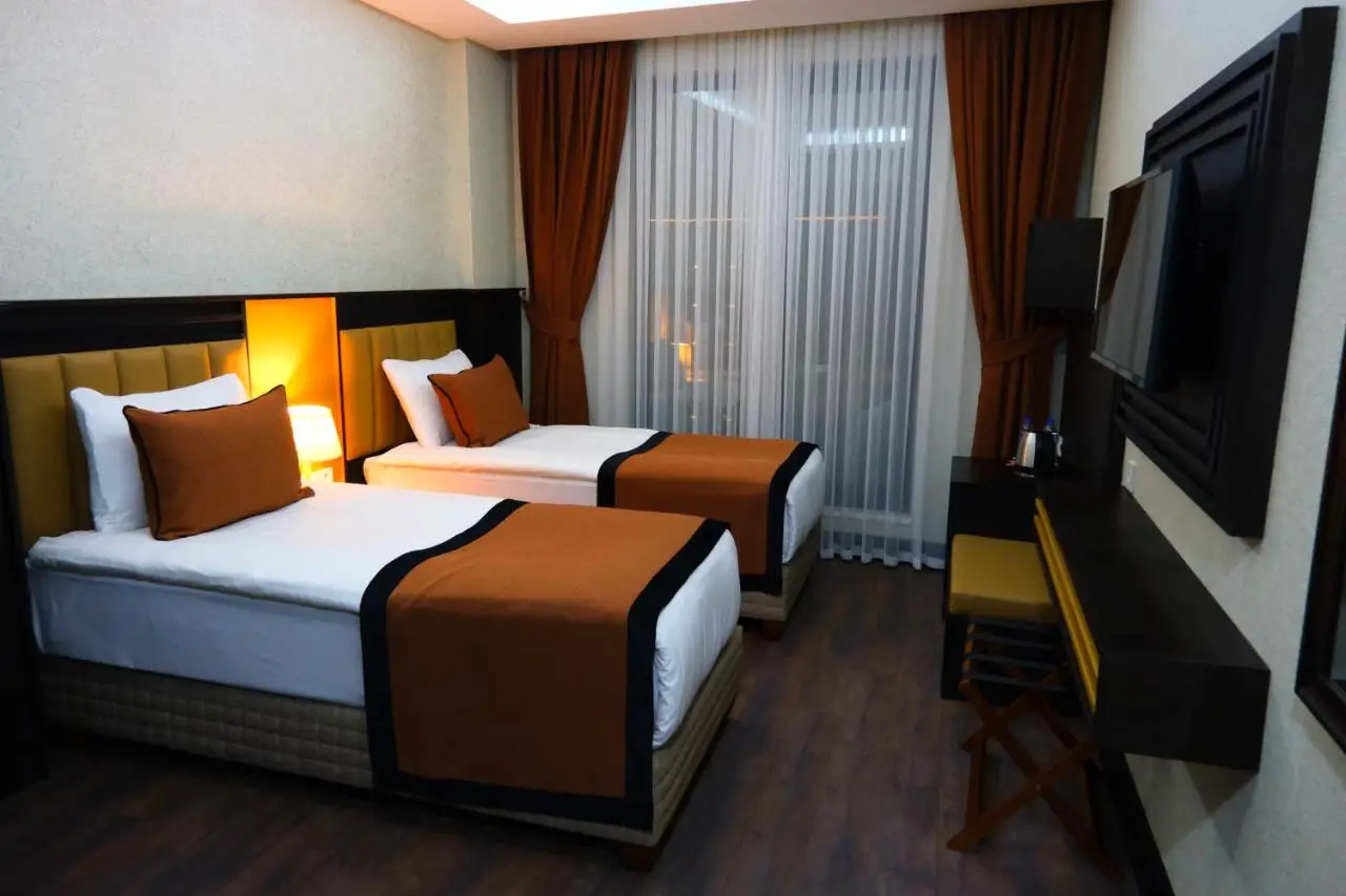 Dimen Hotel