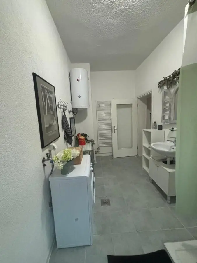 Apartment Naki