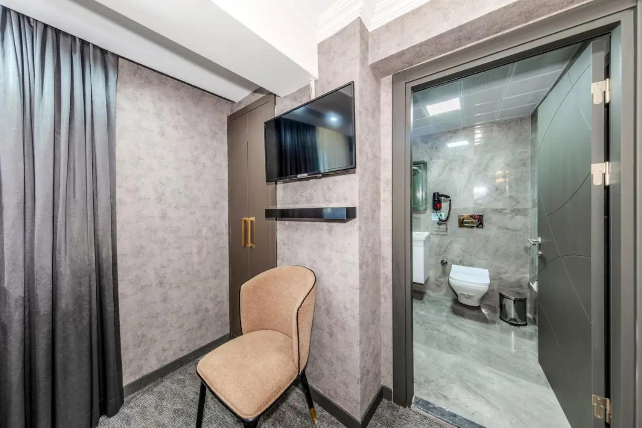 Golden Bazaar Hotel