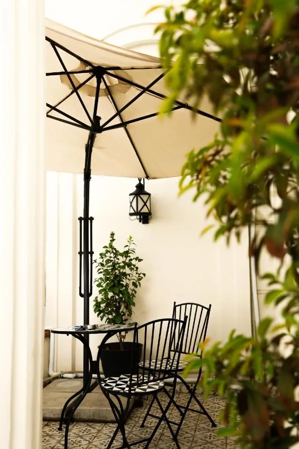 Zorba&Bond Boutique Hotel
