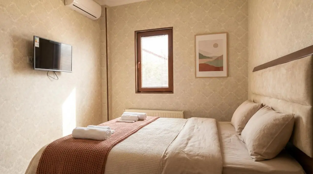 Kvl Hotel
