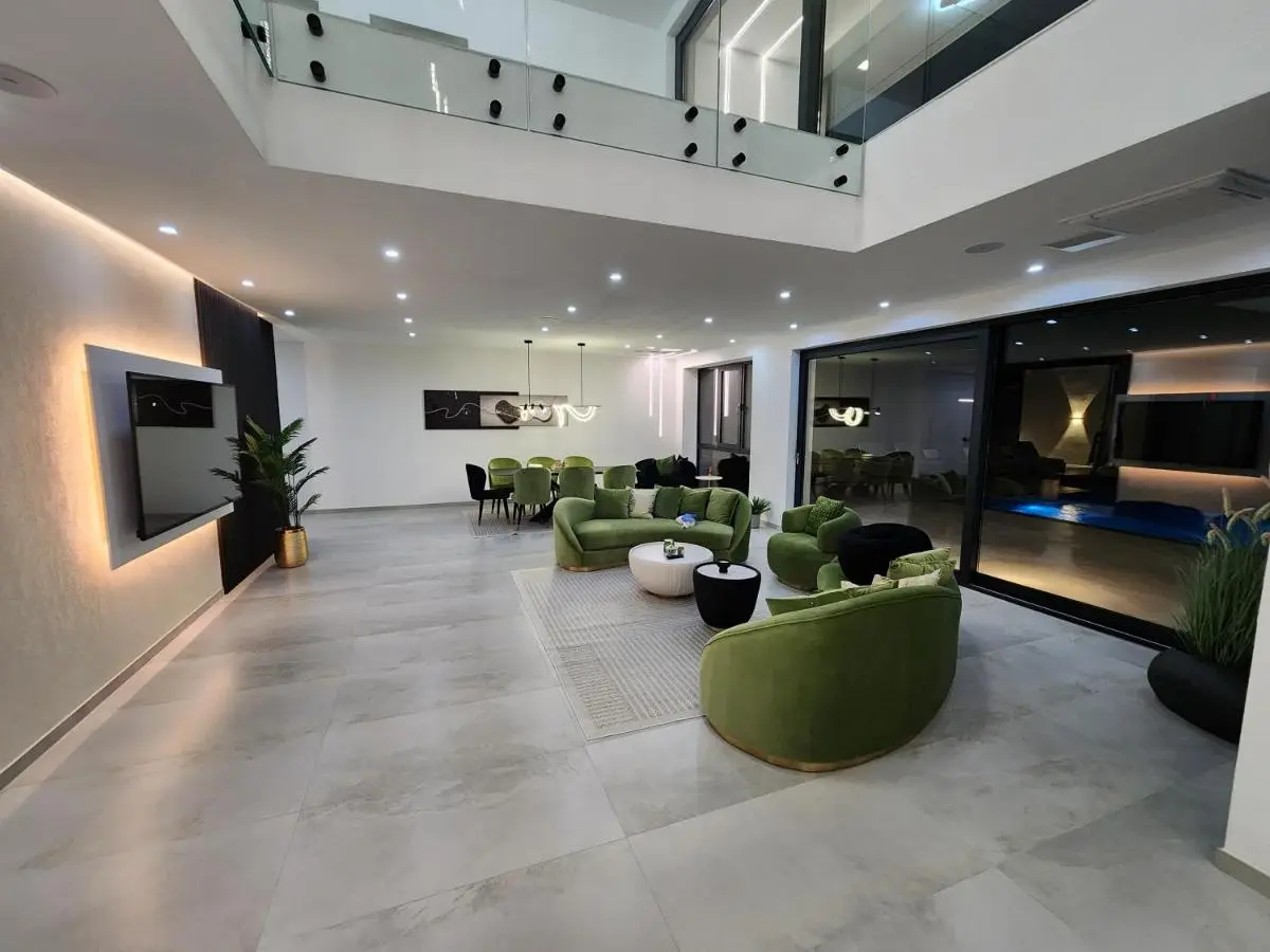 La Villa Luxury Home Bihac