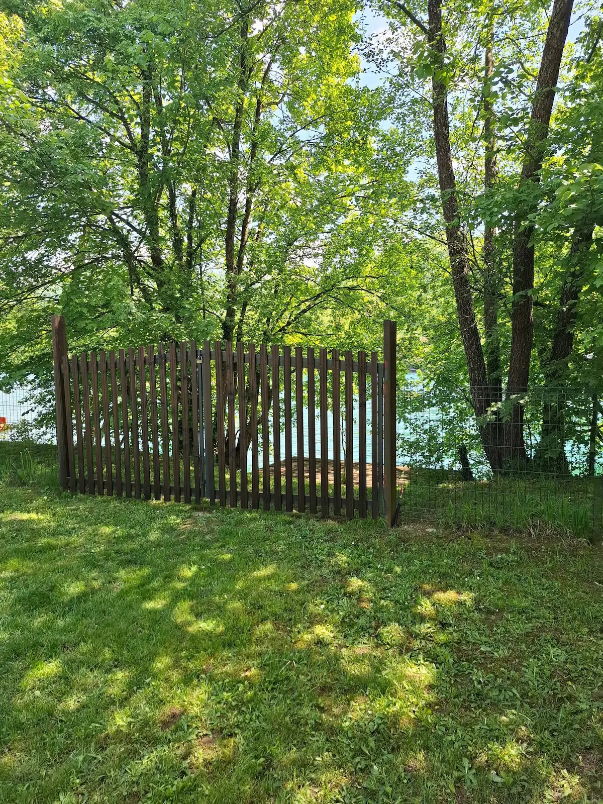 VILLA about min 3 persons - max 6 persons.