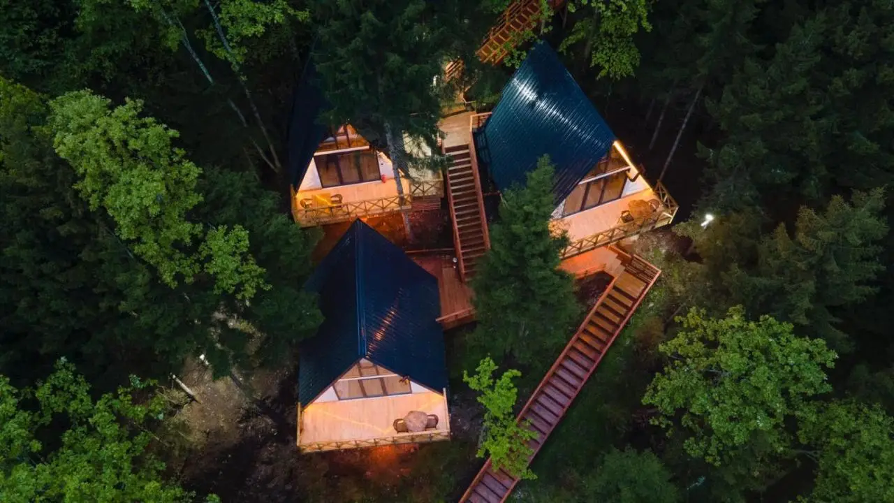 Montana Suite Bungalows