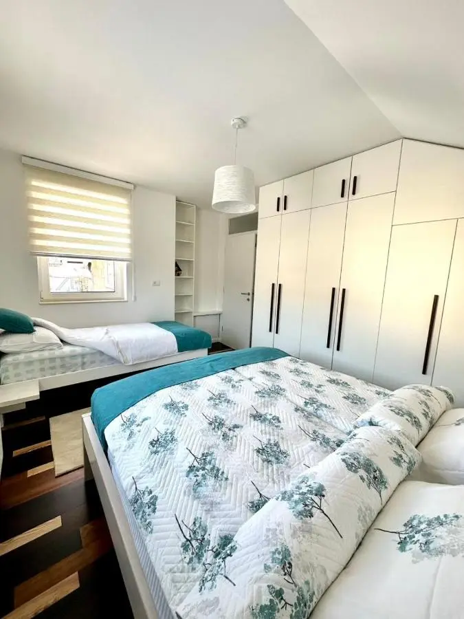 Lux Apartments Minja