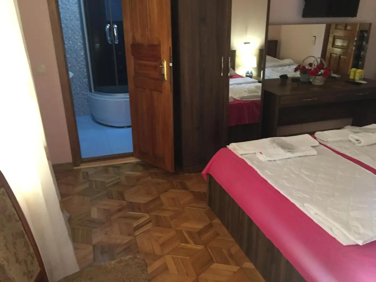 Hotel Good Luck