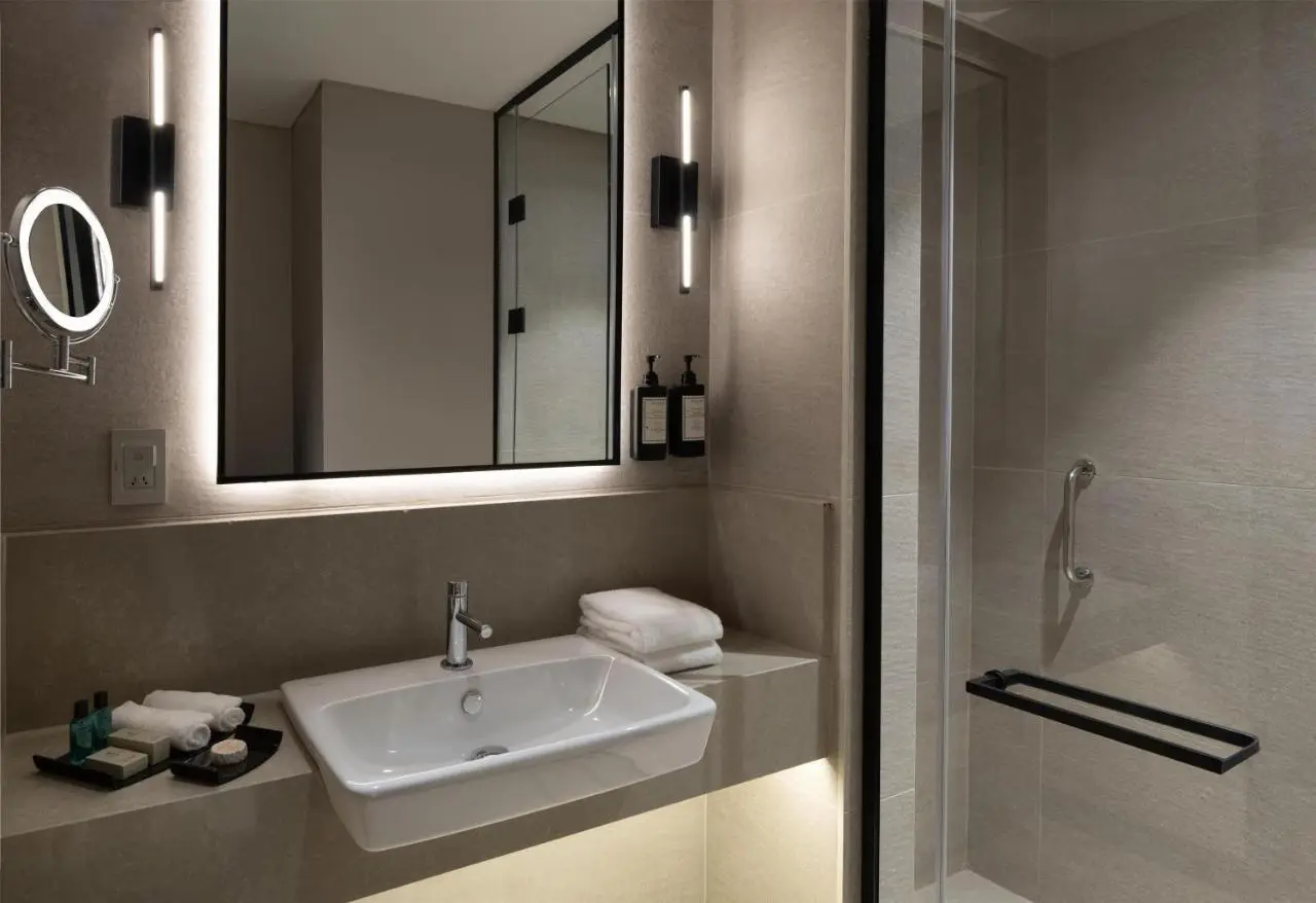 Altunizade Suites Istanbul, Curio Collection By Hilton