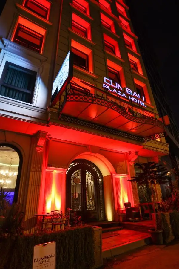 Cumbali Plaza Hotel