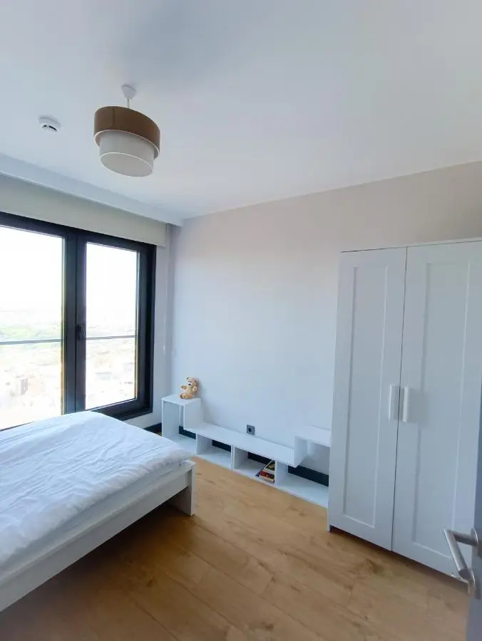 Luxury Central Fully Equipped 3BR 2BA Apartment by Siena Suites