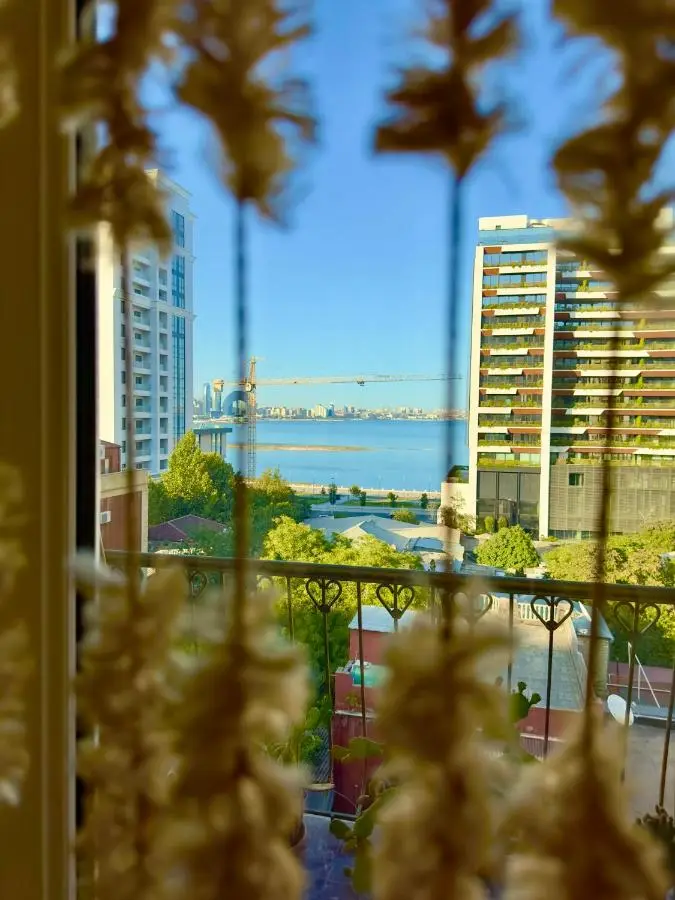 Nur Hotel & Terrace Cafe