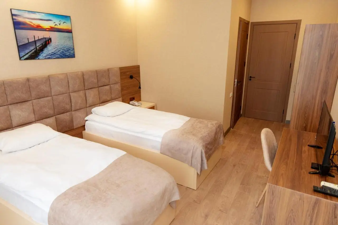 Aniko Hotel