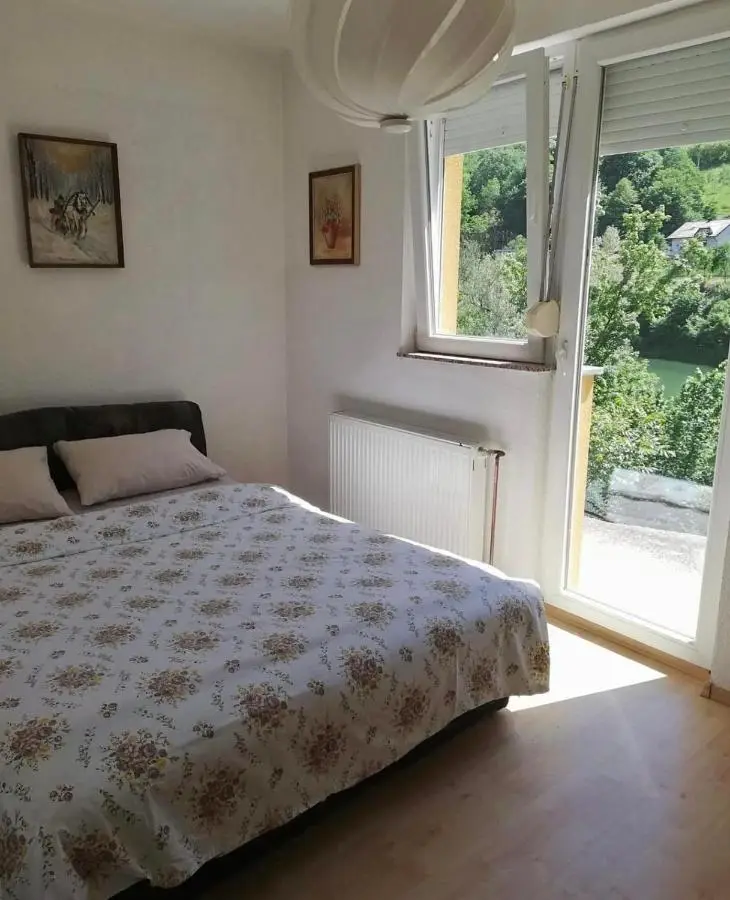 Holiday Homer Vila na Obali Vrbasa