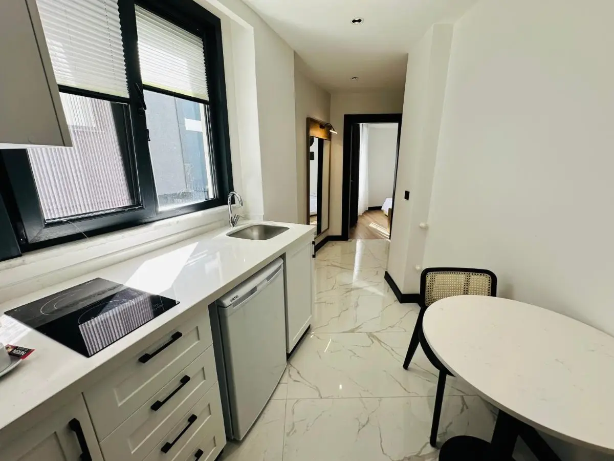 Rose Point Residence