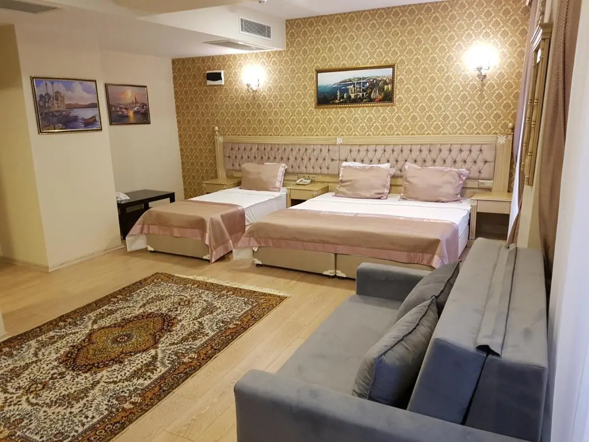 Apple Tree Hotel
