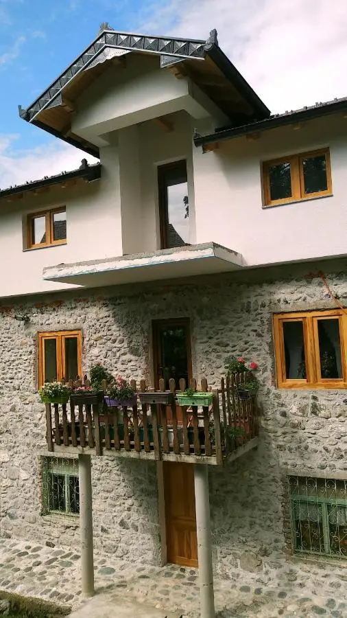 Aste Guesthouse