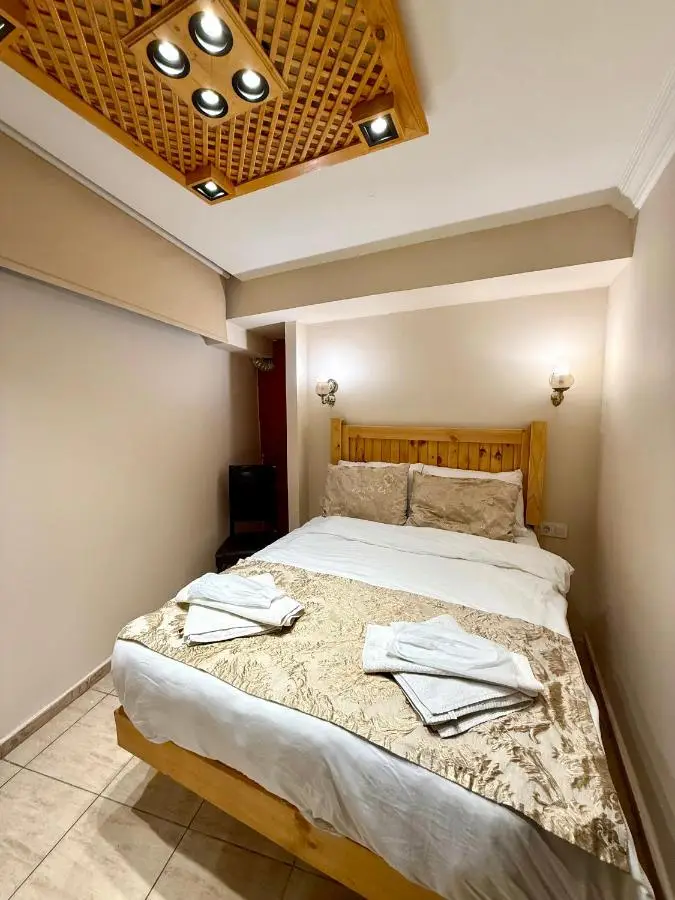 Magnificent Hotel
