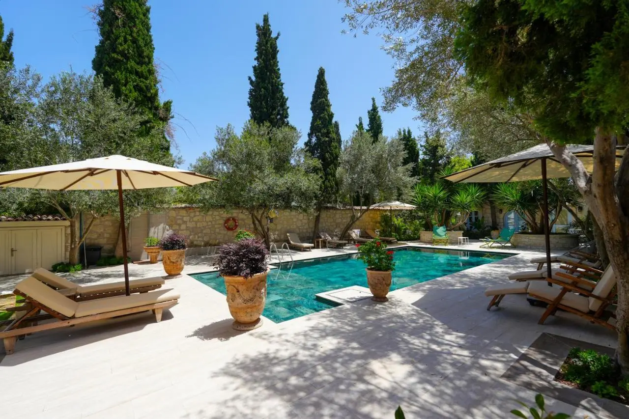 Alaçatı Taş Otel