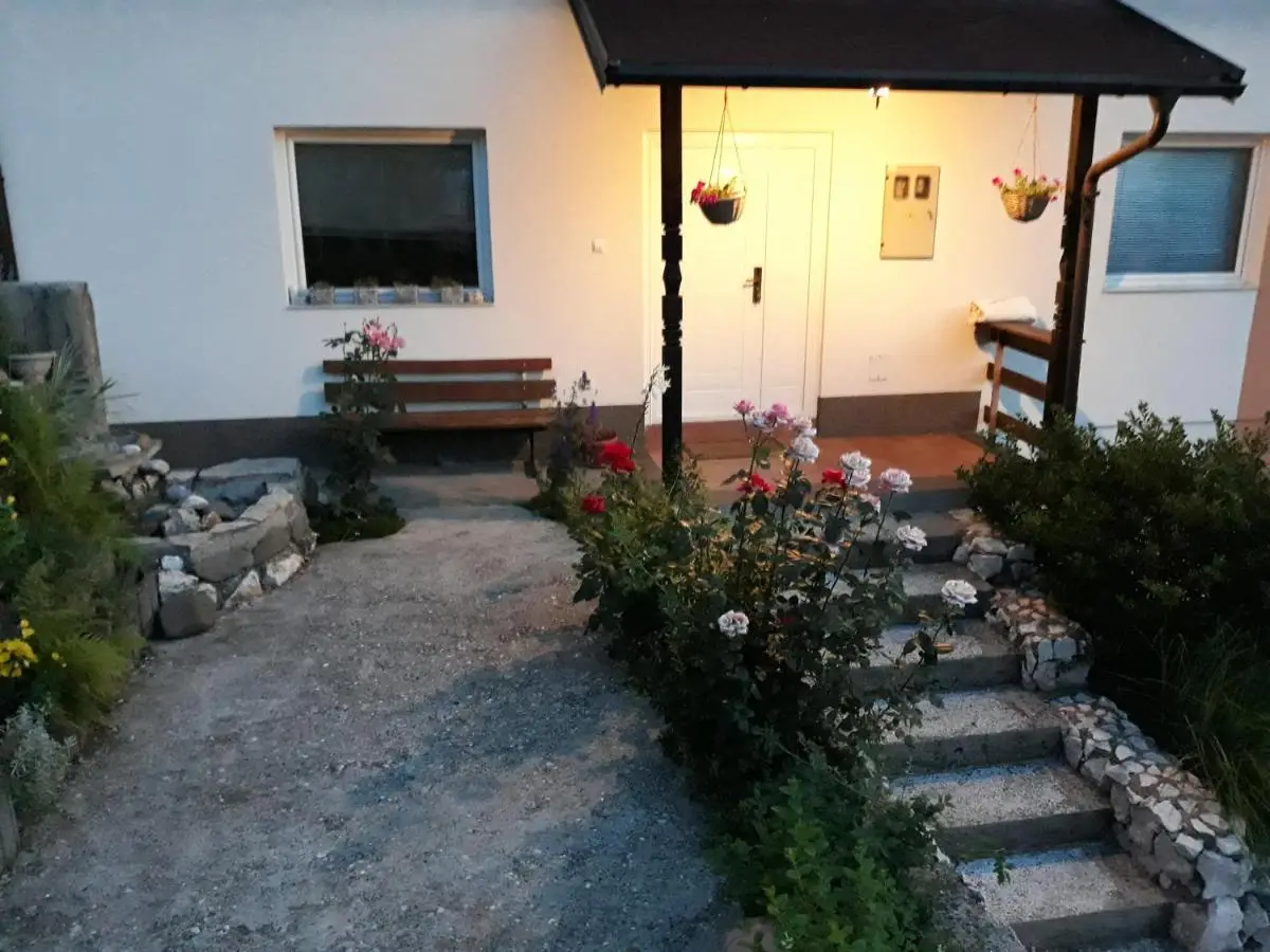 Apartment AMRA
