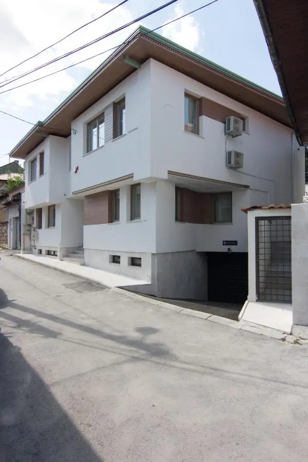 Mayisa Apartments