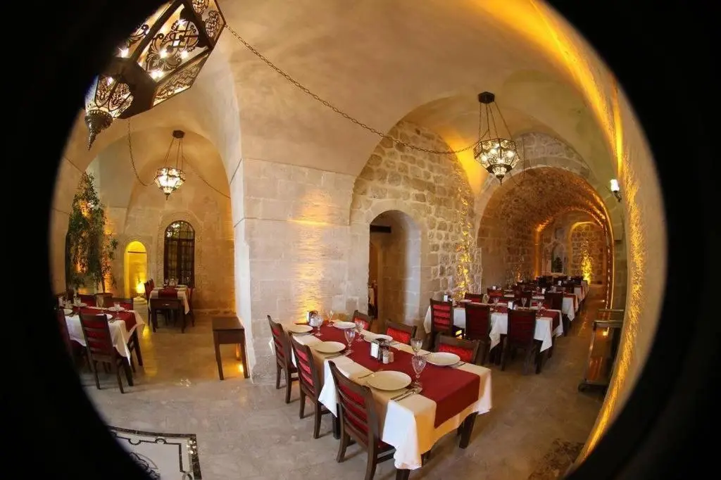 Tuğhan Hotel