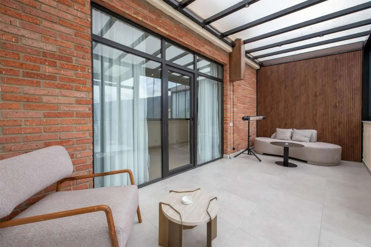 Terrace 17 by Doors