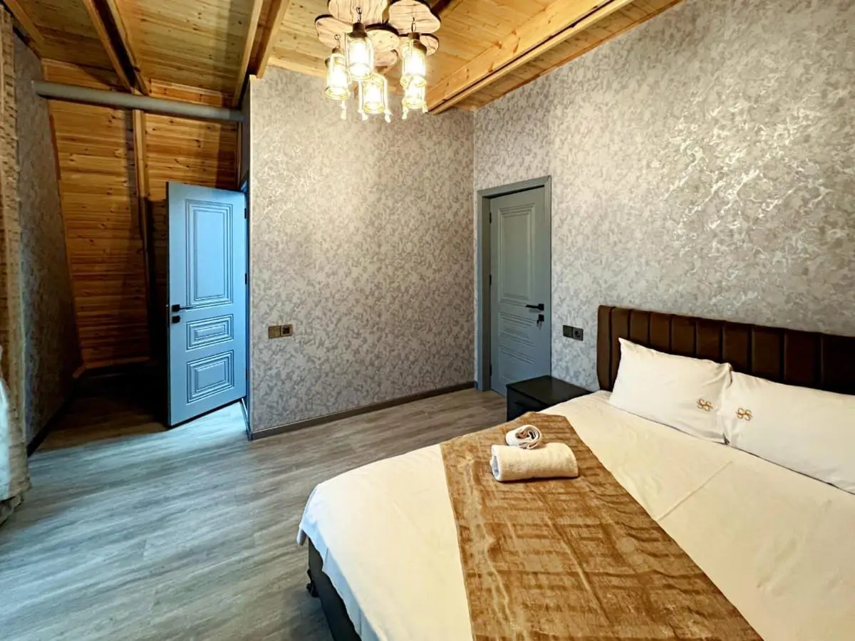 SS Mountain A-Frame Villa