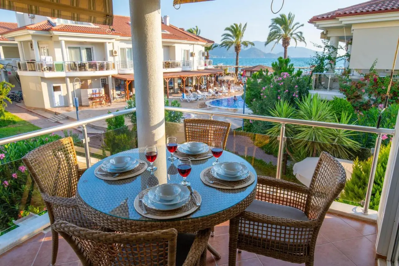 Sunset Beach Resort Aqua Lettings