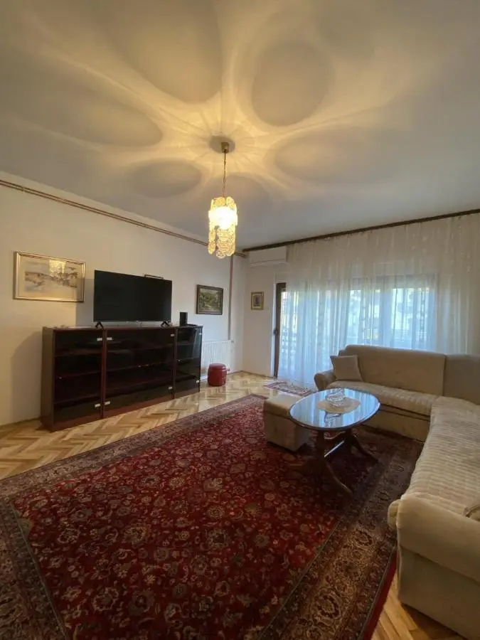 Apartment Alma