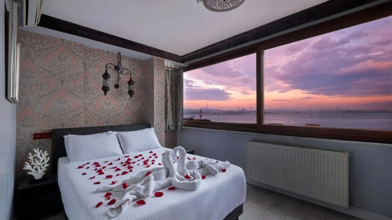 Mytra Hotel