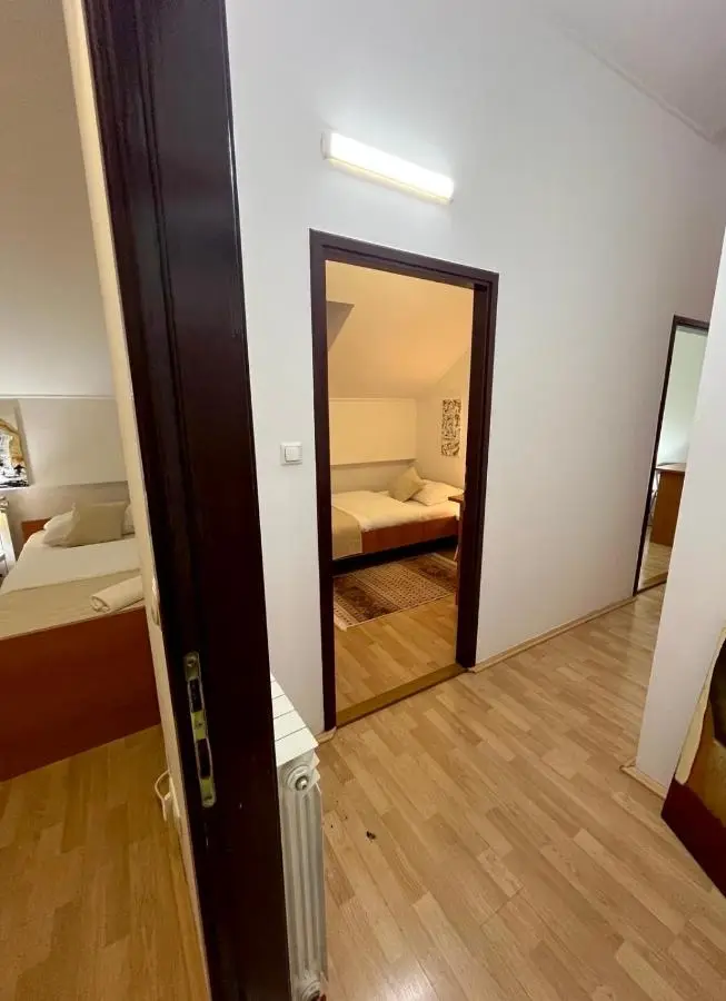Apartments VRAZOVA