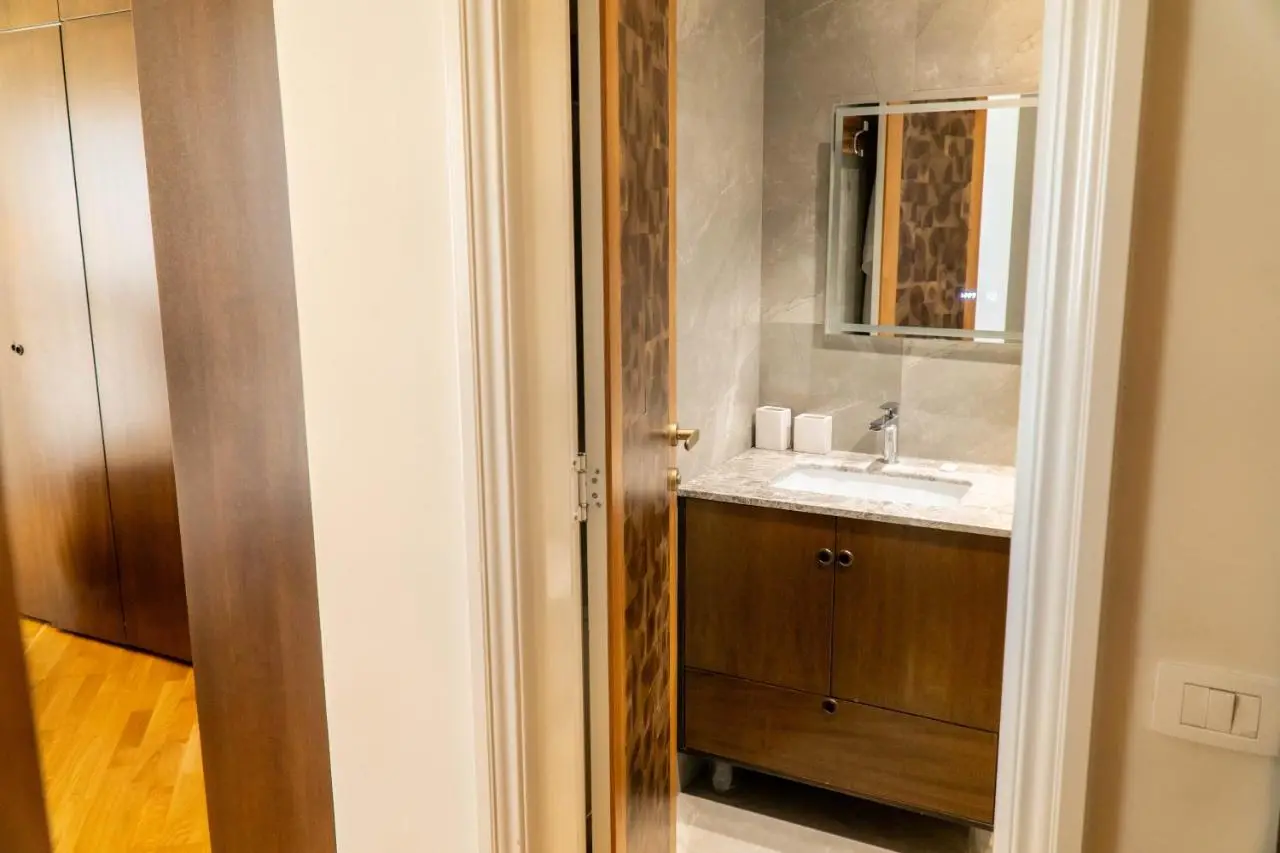 Signature apartment 12