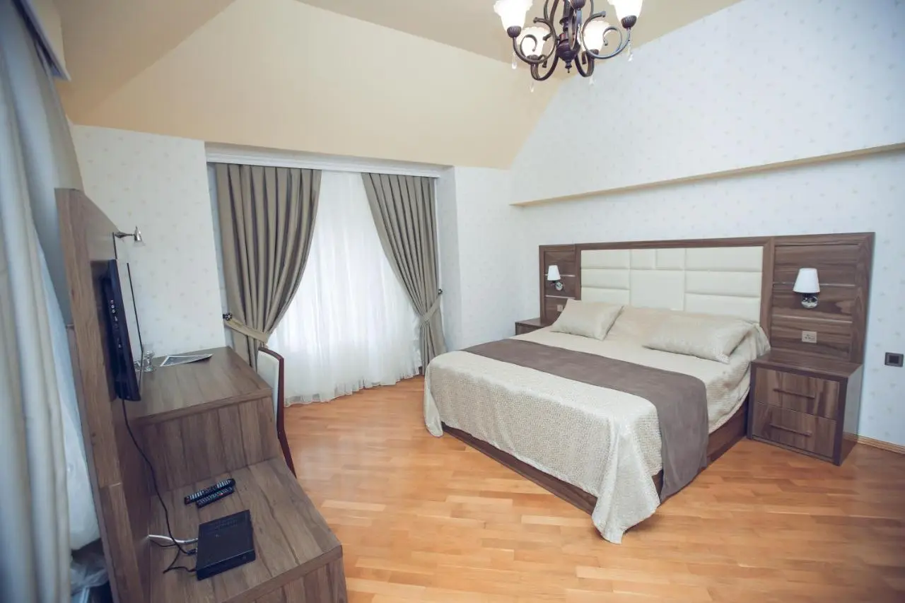 Goy Gol Lake Resort