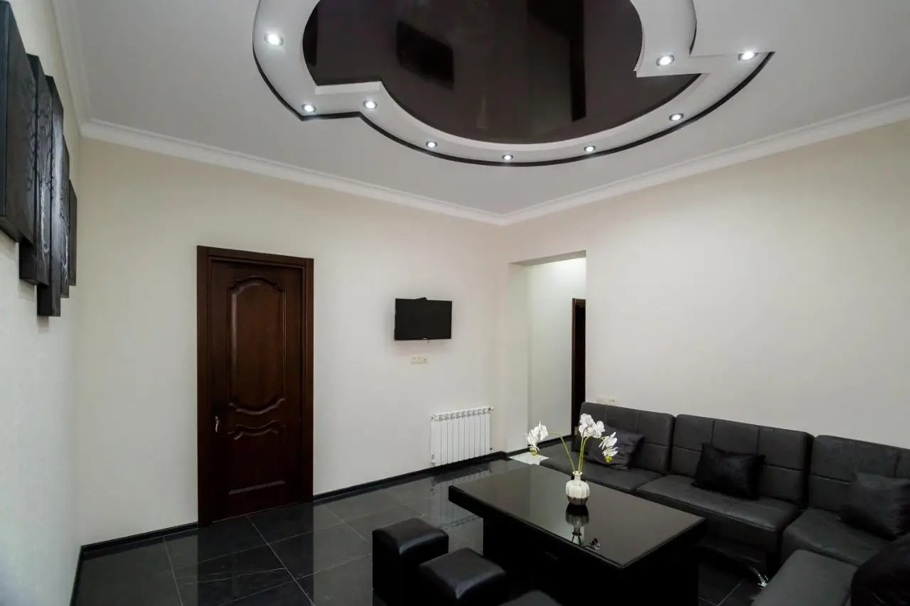 Star Hotel