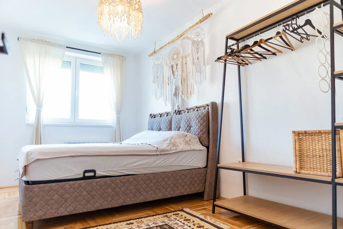2BDR Modern Loft -
 Mountain View and Free Parking