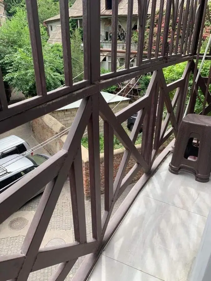 Tea’s Condo in the Heart of Tbilisi (3)