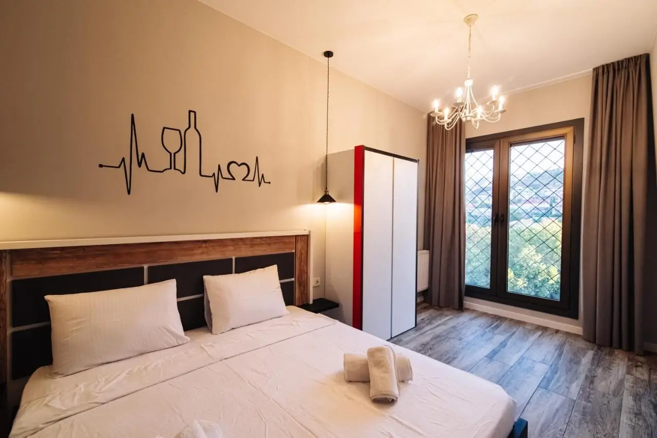 Wine Rock Hotel