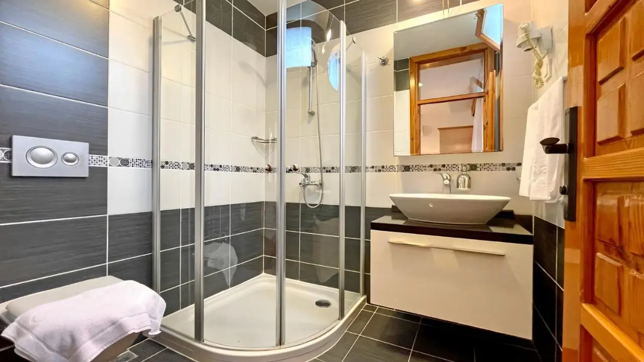 Aida Hotel