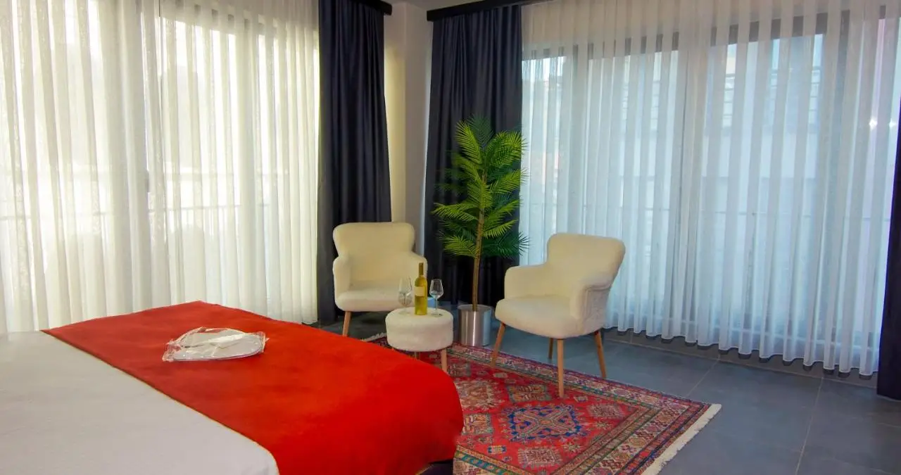 Zulu Suites