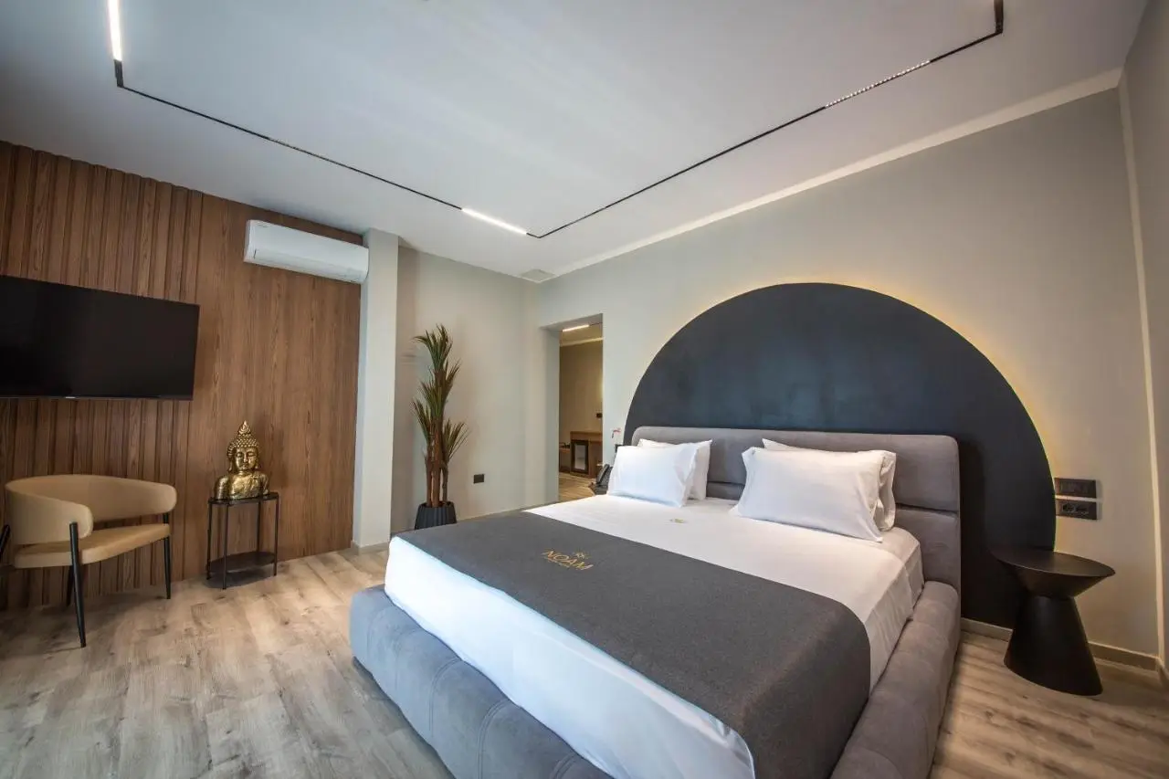 Noam Luxury Hotel