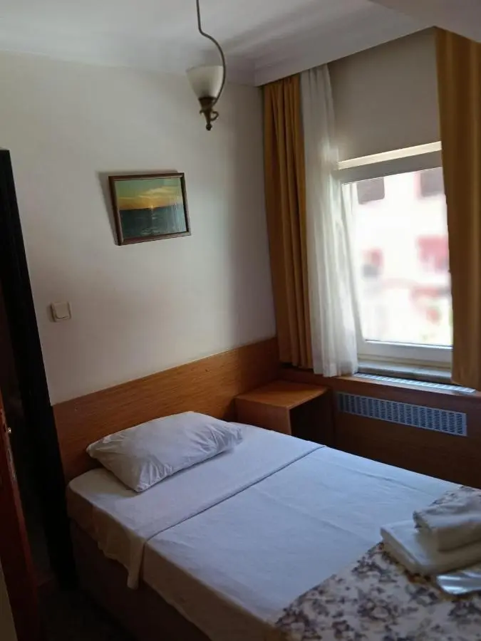 Kadikoy Otel