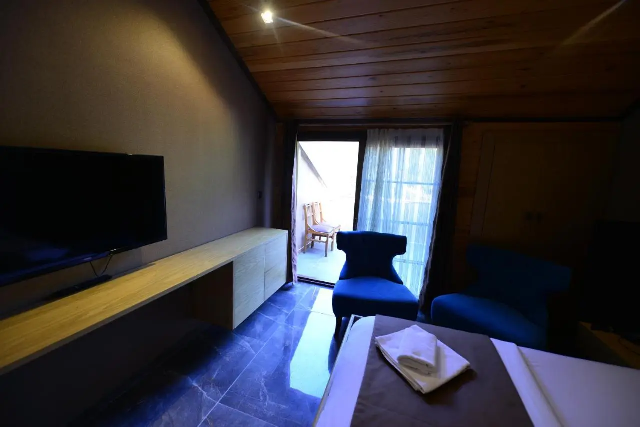 Inanlar Deluxe Hotel & Bungalow