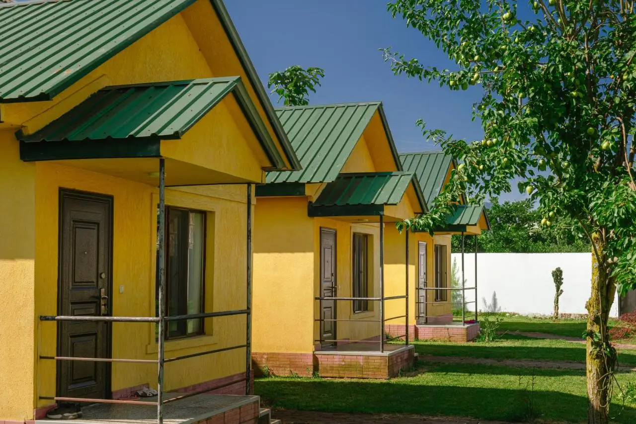 Senima's paradise - Pool & Cottages