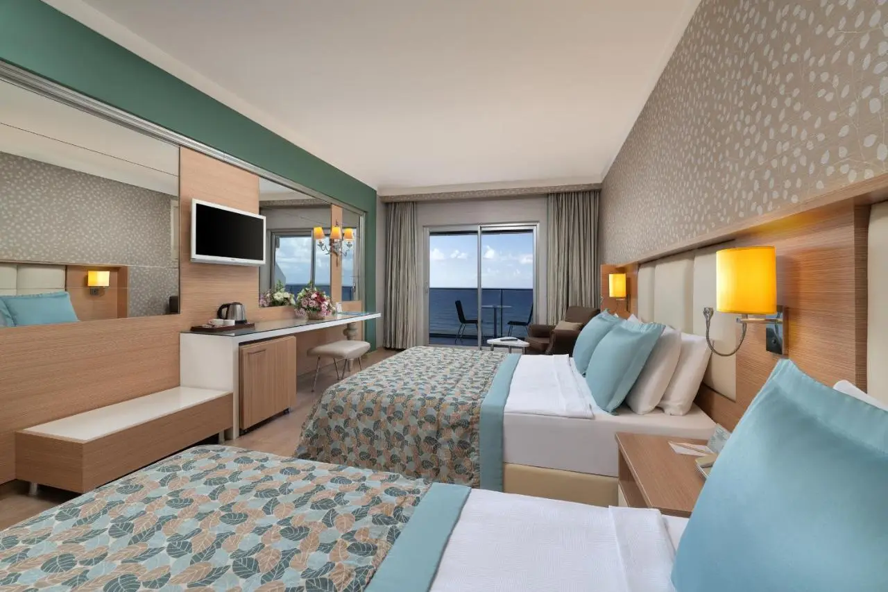 Royal Garden Beach Hotel