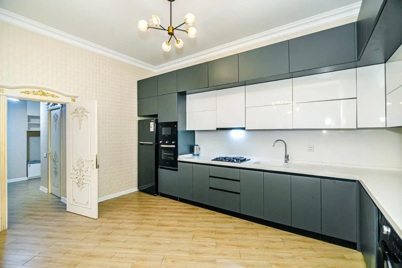 PILOT Luxury Apartment in Nizami street