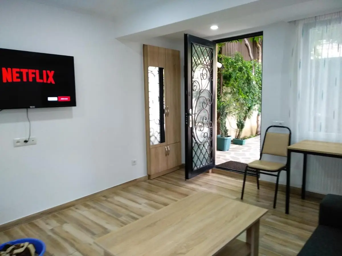 Old City LG Apartments