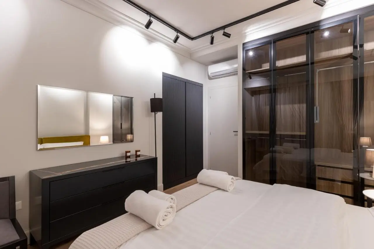 Night Inn Tirana