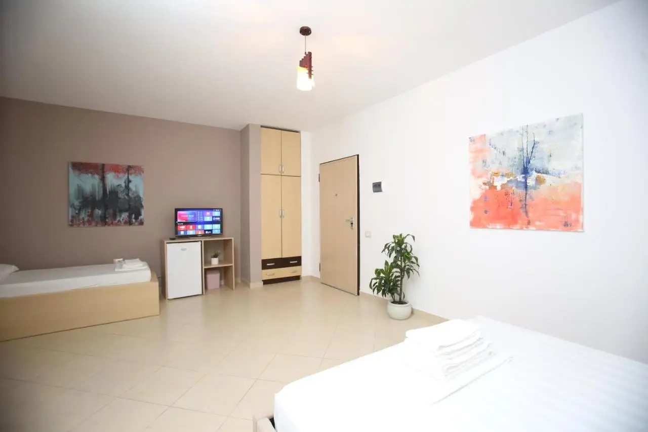 TekB Rooms & Apartments