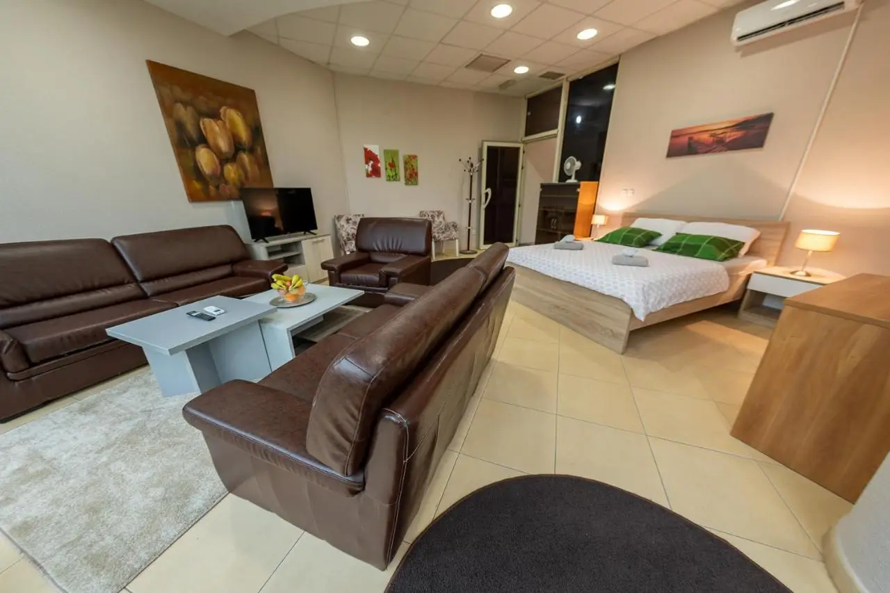 Aura Central Apartment
