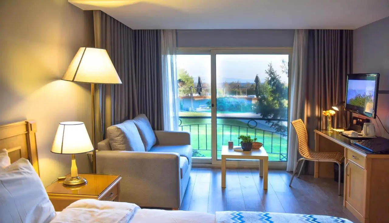 Denizatı Plus Hotel